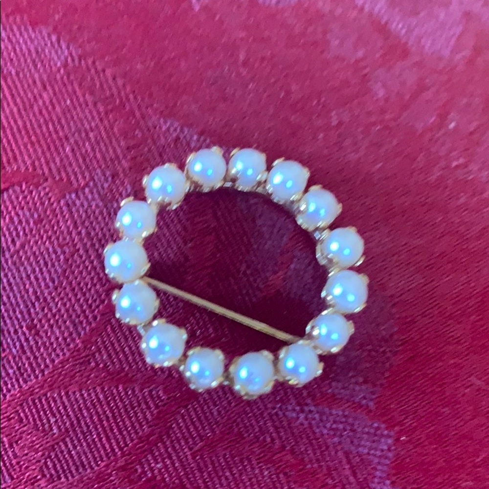 Broach - Picture 1 of 1